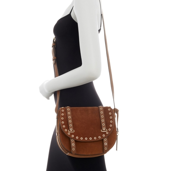 Vince Camuto Areli suede flap crossbody - Picture 3 of 11